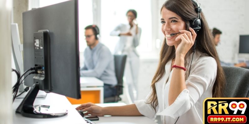 CSKH tận tình, hỗ trợ thành viên liên tục 24/7